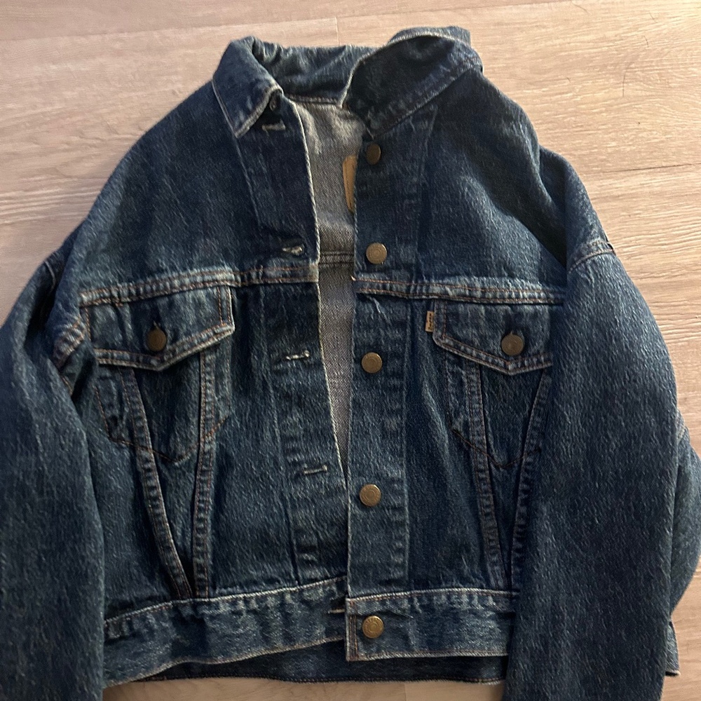 Vintage Levi’s denim jacket
